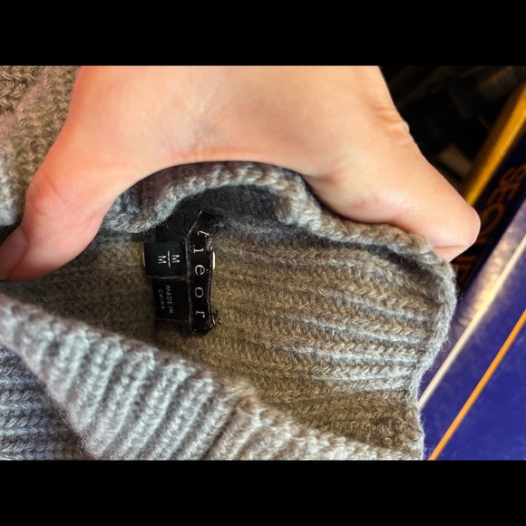 Sold-Theory Grey Wool/Cashmere Mock Neck Sweater - Picture 2 of 4